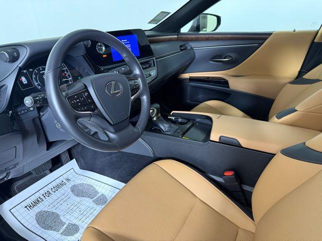 used 2025 Lexus ES 350 car, priced at $44,490