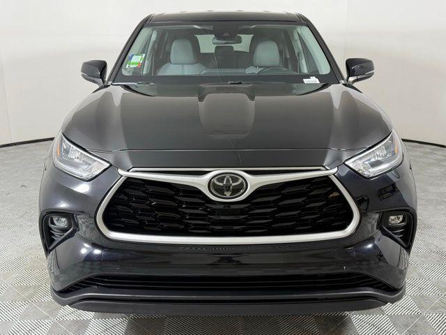 used 2020 Toyota Highlander car, priced at $22,990