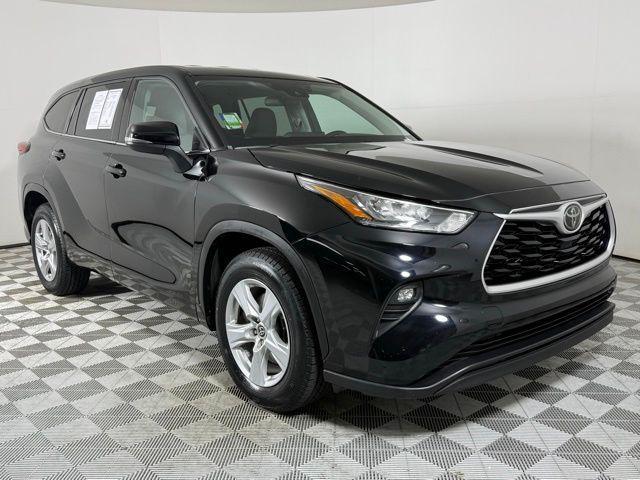used 2020 Toyota Highlander car, priced at $22,990