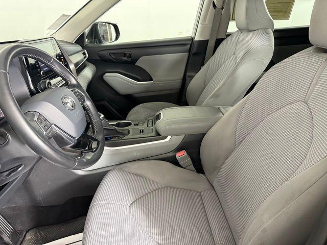 used 2020 Toyota Highlander car, priced at $22,990