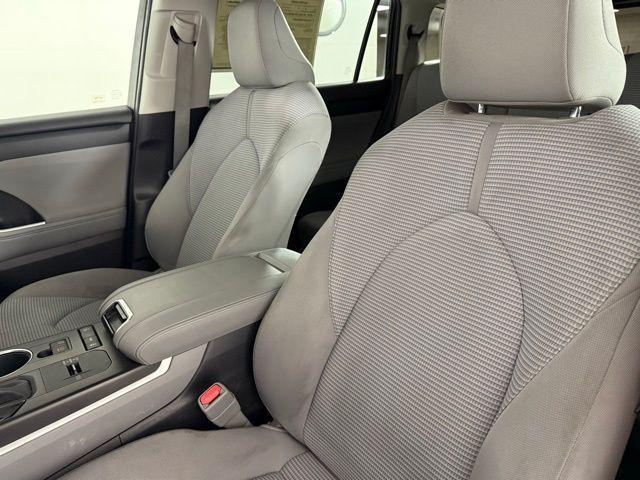 used 2020 Toyota Highlander car, priced at $22,990