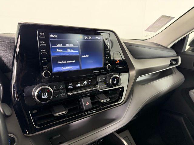 used 2020 Toyota Highlander car, priced at $22,990