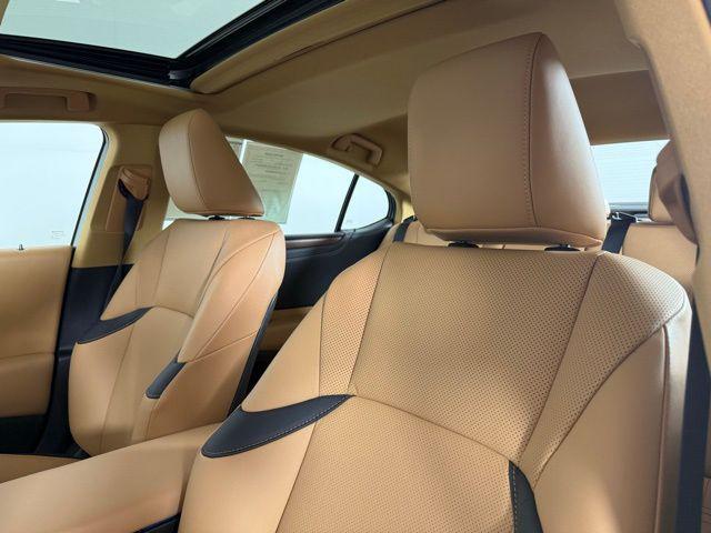 used 2024 Lexus ES 250 car, priced at $40,490