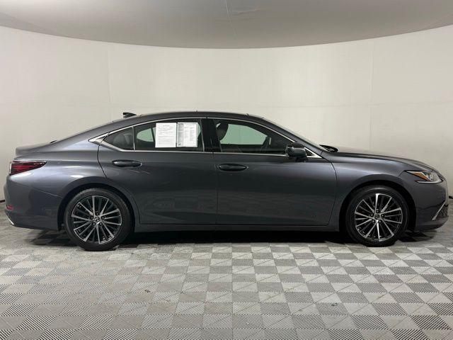used 2022 Lexus ES 350 car, priced at $36,990