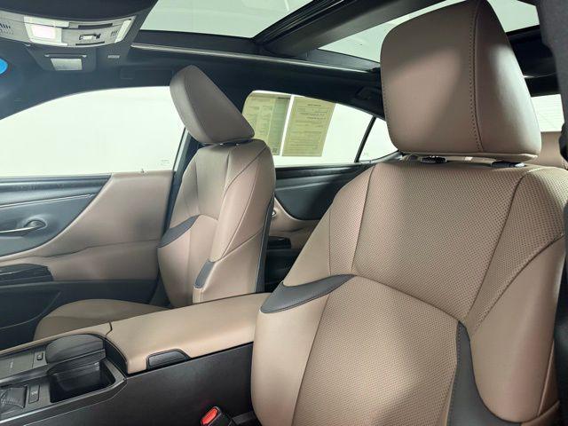 used 2022 Lexus ES 350 car, priced at $36,990