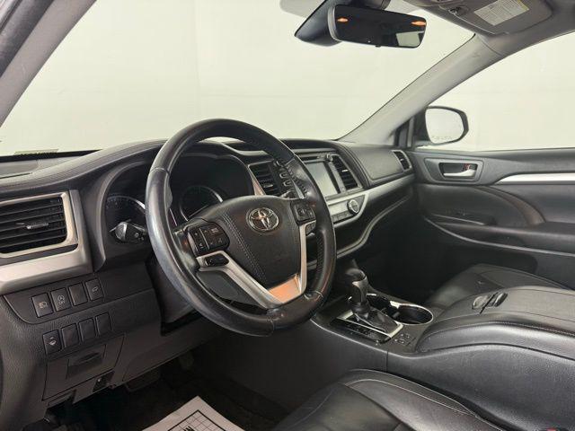 used 2018 Toyota Highlander car, priced at $15,990