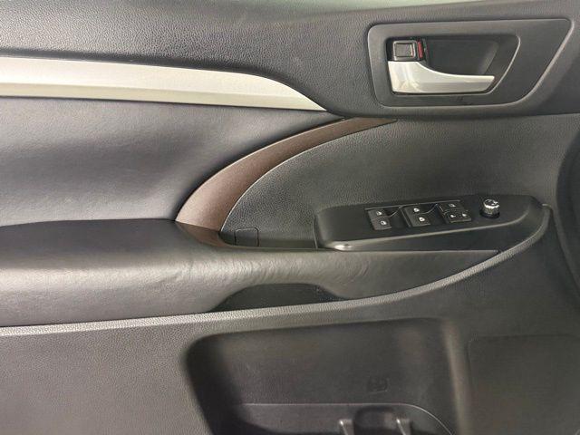 used 2018 Toyota Highlander car, priced at $15,990