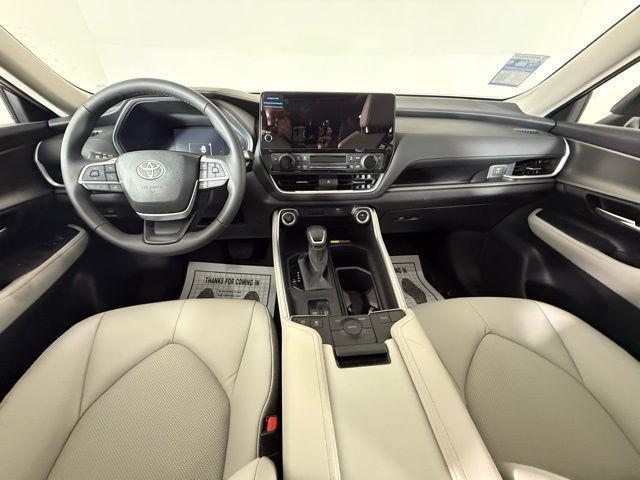 used 2025 Toyota Grand Highlander car, priced at $48,990