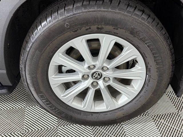 used 2025 Toyota Grand Highlander car, priced at $48,990