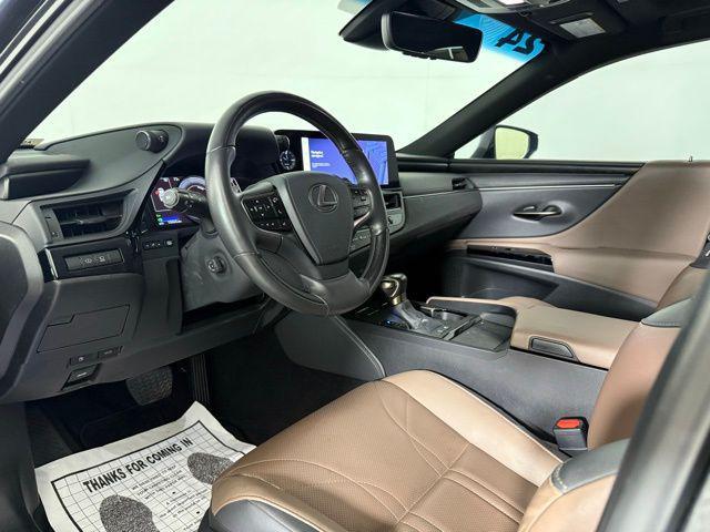 used 2023 Lexus ES 300h car, priced at $46,490