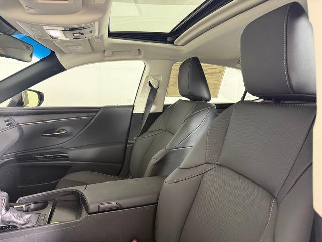 used 2024 Lexus ES 350 car, priced at $40,990