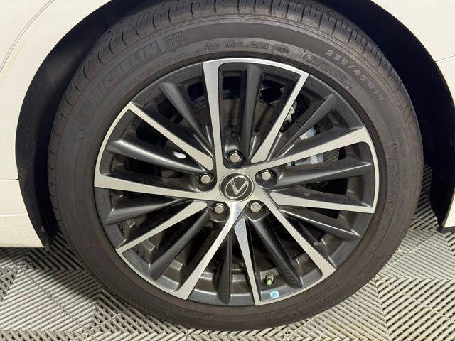 used 2024 Lexus ES 350 car, priced at $40,990