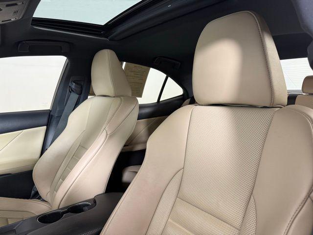 used 2018 Lexus IS 300 car, priced at $20,990