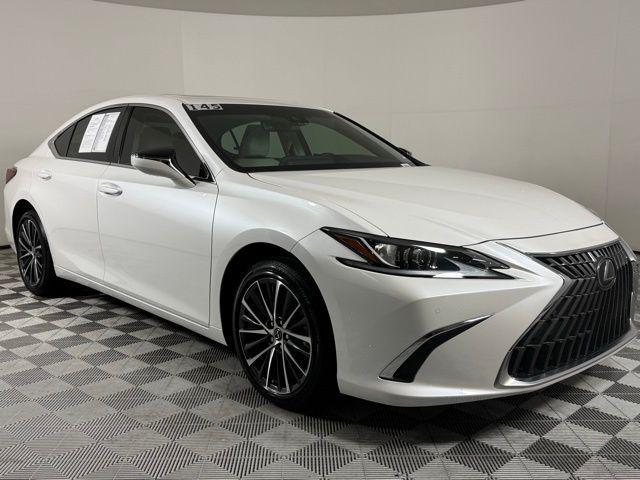 used 2024 Lexus ES 250 car, priced at $41,990