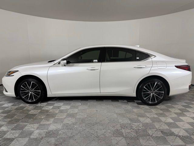 used 2024 Lexus ES 250 car, priced at $41,990