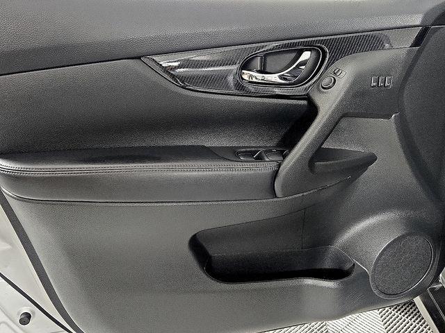 used 2019 Nissan Rogue car, priced at $14,490