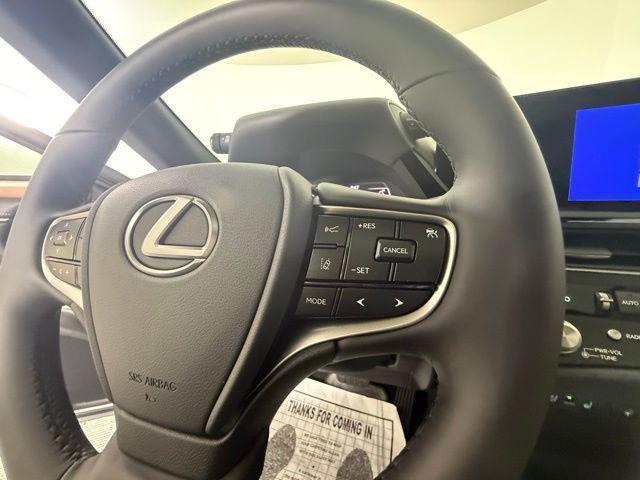 new 2025 Lexus ES 350 car, priced at $48,464