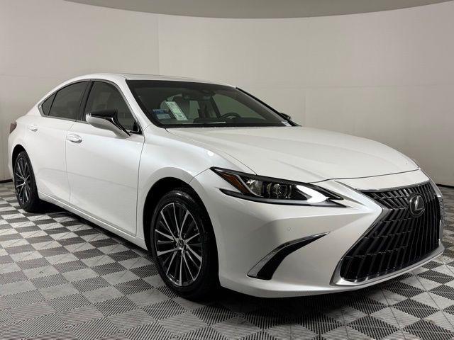 new 2025 Lexus ES 350 car, priced at $48,464