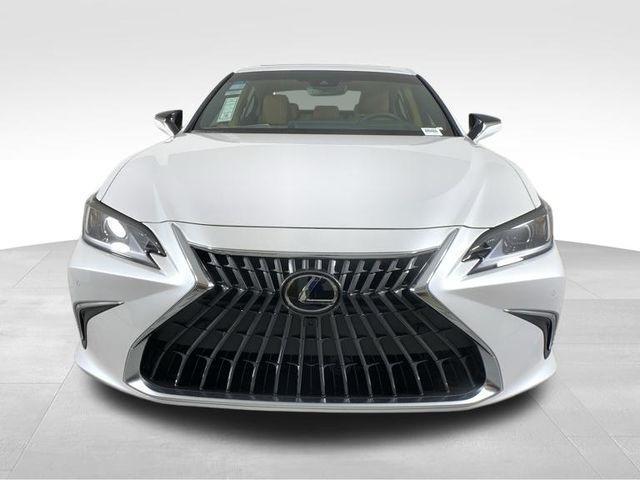 new 2024 Lexus ES 300h car, priced at $54,320