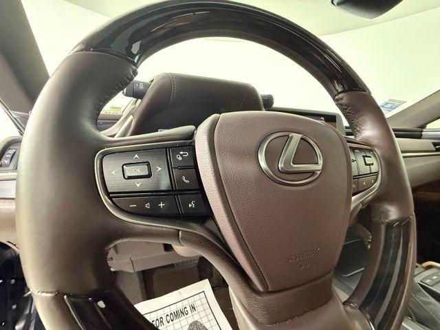 used 2021 Lexus ES 300h car, priced at $33,490