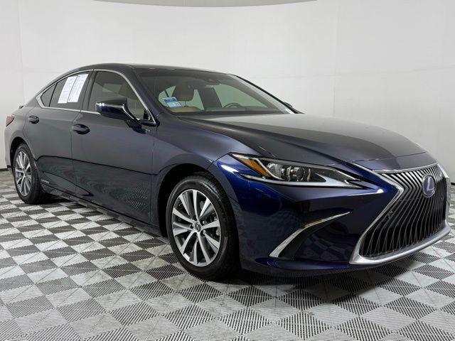 used 2021 Lexus ES 300h car, priced at $33,490