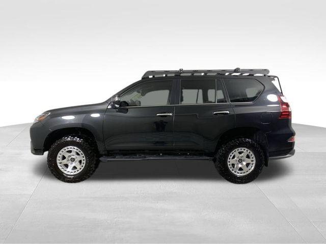 used 2022 Lexus GX 460 car, priced at $59,390