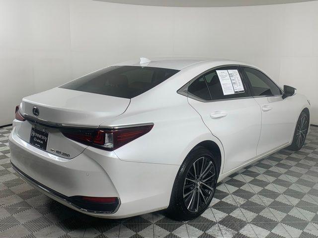 used 2022 Lexus ES 250 car, priced at $33,990