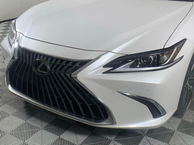 used 2022 Lexus ES 250 car, priced at $33,990