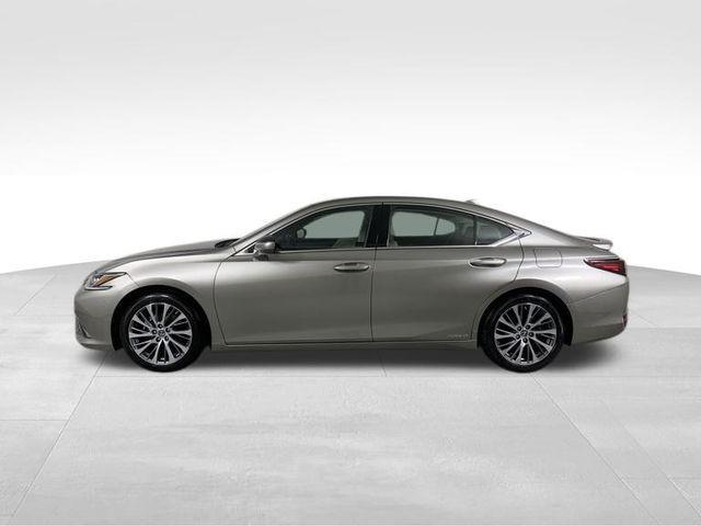 used 2019 Lexus ES 300h car, priced at $29,990