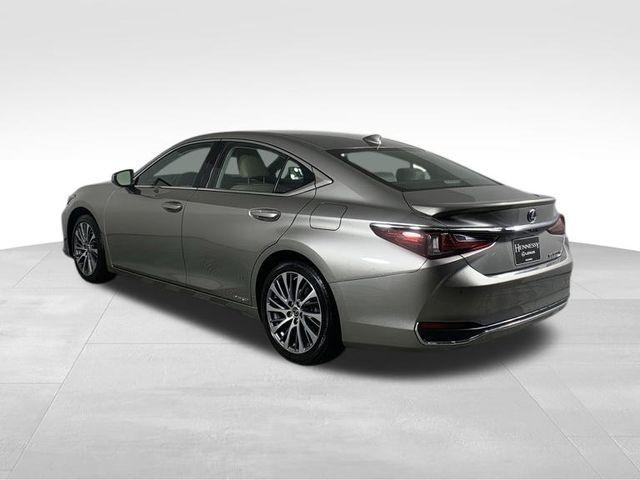 used 2019 Lexus ES 300h car, priced at $29,990