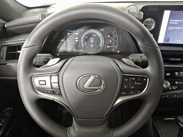 new 2025 Lexus ES 300h car, priced at $51,344