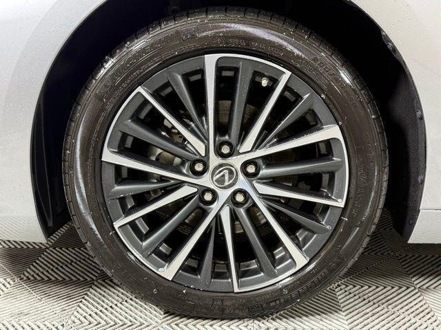 used 2025 Lexus ES 350 car, priced at $44,990