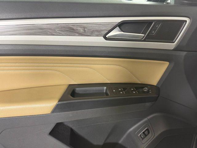 used 2021 Volkswagen Atlas Cross Sport car, priced at $23,490