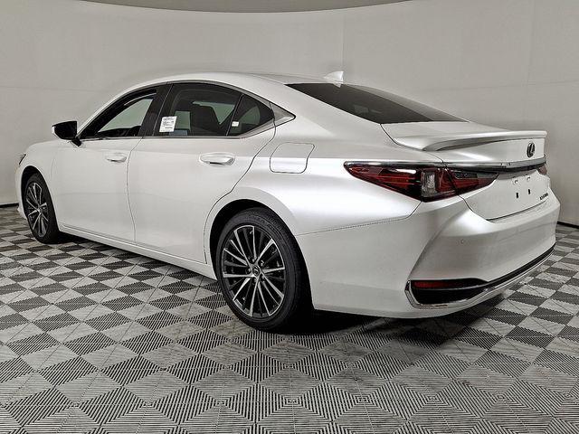 new 2025 Lexus ES 300h car, priced at $51,344
