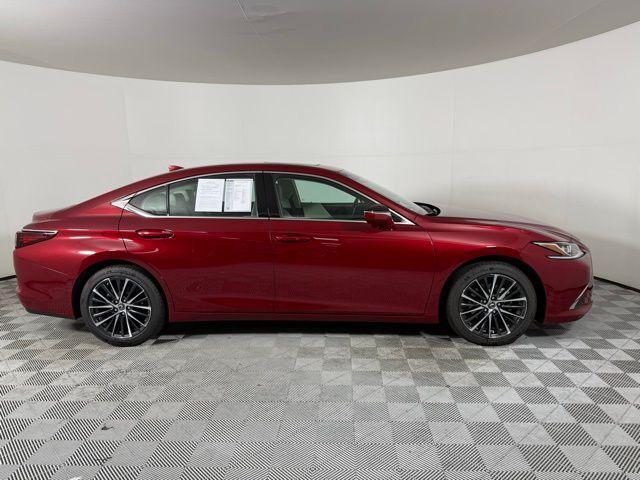 used 2025 Lexus ES 350 car, priced at $43,990
