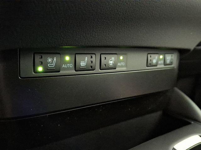 new 2025 Lexus ES 350 car, priced at $48,684