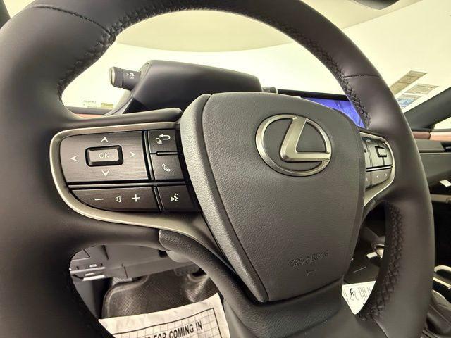 new 2025 Lexus ES 300h car, priced at $50,624