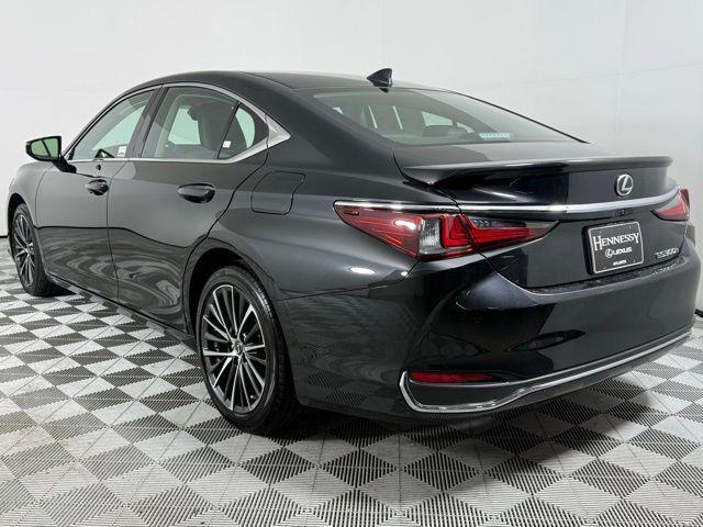 used 2024 Lexus ES 300h car, priced at $43,990