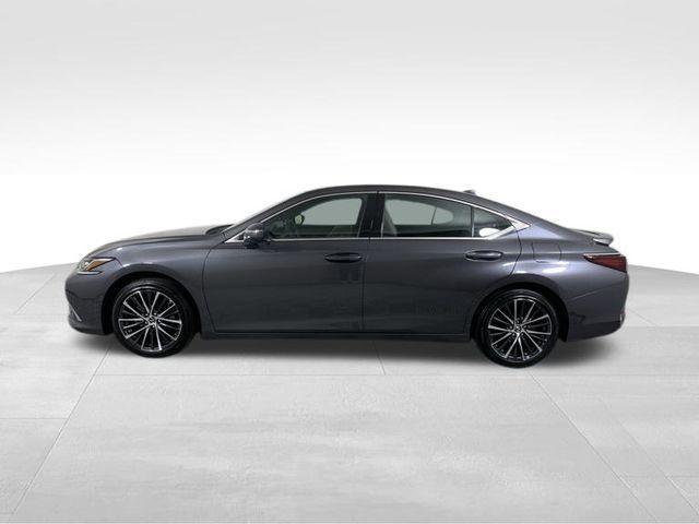 used 2024 Lexus ES 300h car, priced at $45,990