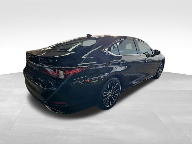 used 2022 Lexus ES 350 car, priced at $37,990