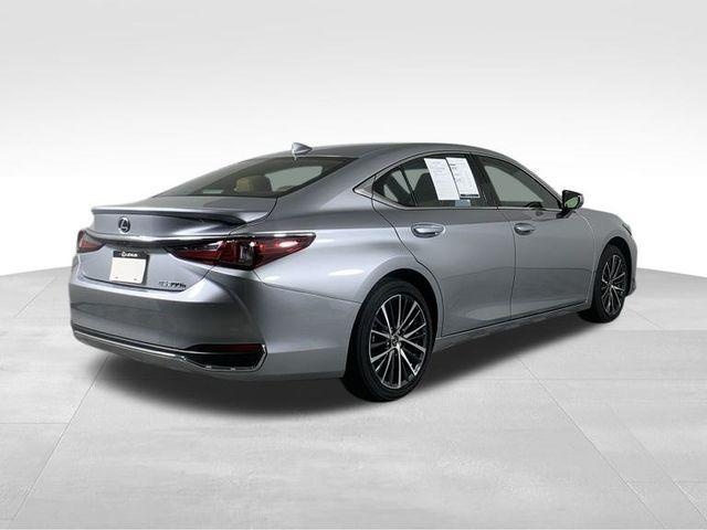 used 2024 Lexus ES 300h car, priced at $41,990