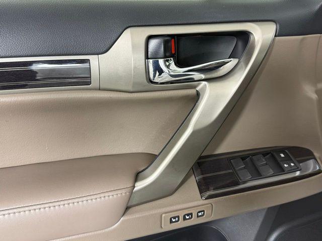used 2020 Lexus GX 460 car, priced at $34,490