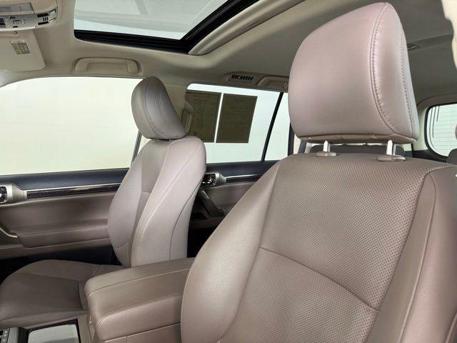 used 2020 Lexus GX 460 car, priced at $34,490