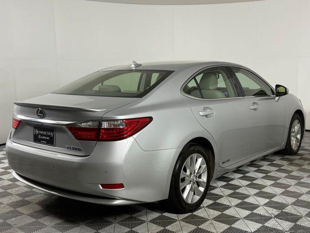 used 2014 Lexus ES 300h car, priced at $14,690