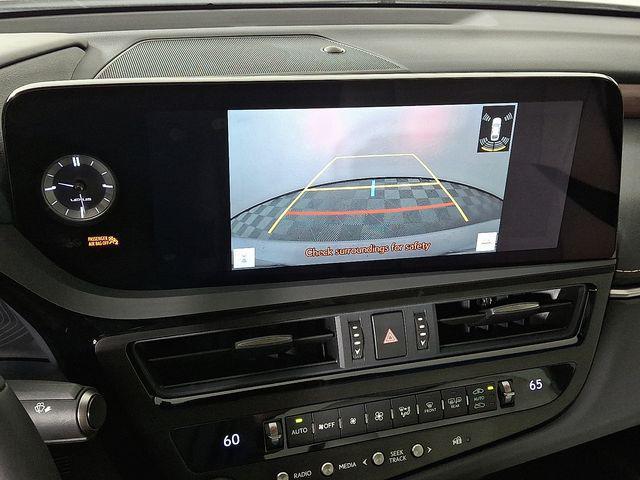 new 2025 Lexus ES 300h car, priced at $50,824