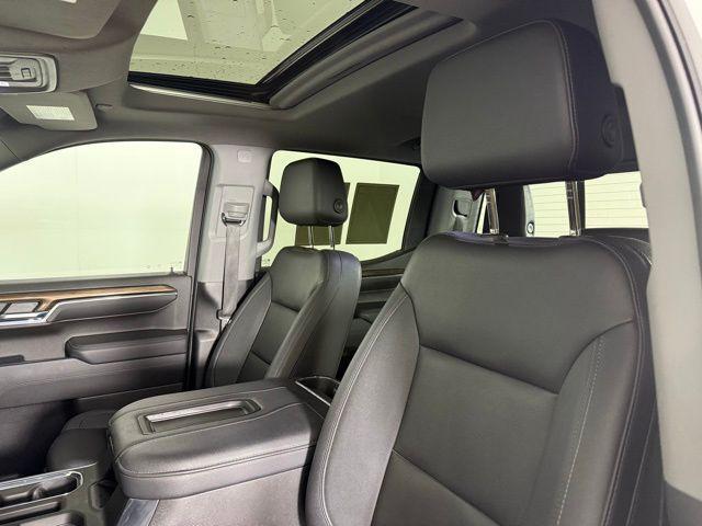 used 2022 Chevrolet Silverado 1500 car, priced at $42,990