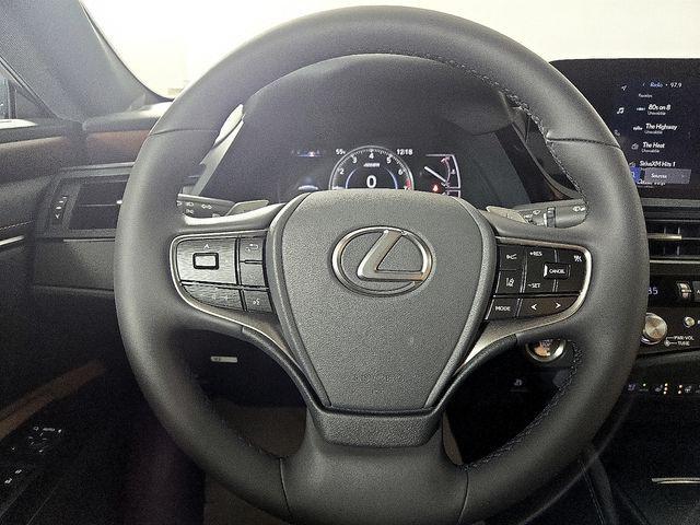new 2025 Lexus ES 350 car, priced at $49,924