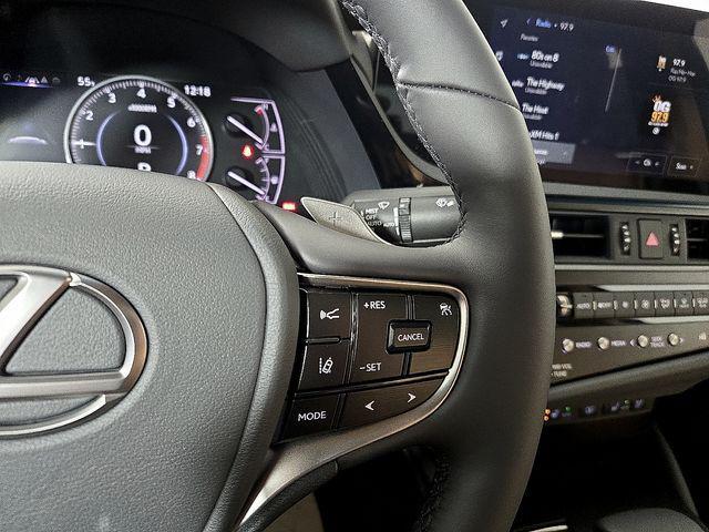 new 2025 Lexus ES 350 car, priced at $49,924