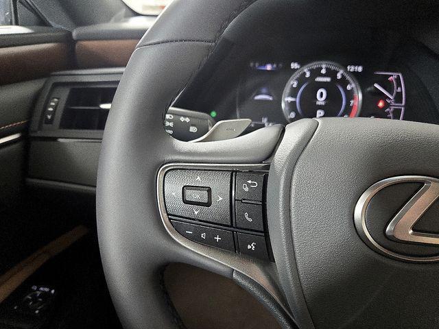 new 2025 Lexus ES 350 car, priced at $49,924