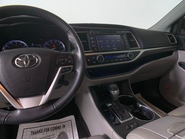 used 2019 Toyota Highlander car, priced at $30,990